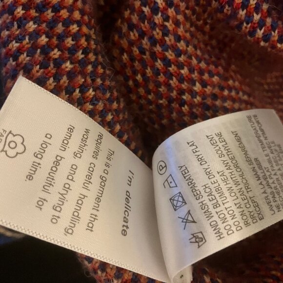 Farm Rio Ainika Tapestry Blue/Red Sweater in XL - Picture 8 of 8